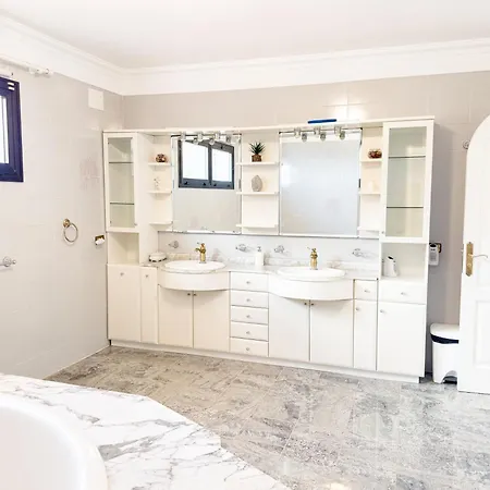 Drago Tree Tenerife Вилла