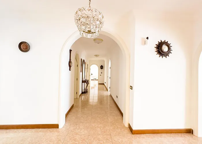 Dragon Tree With Heated Private Pool Tenerife ラ・オロタバ